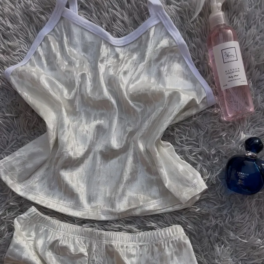 تاپ شورتک مخمل