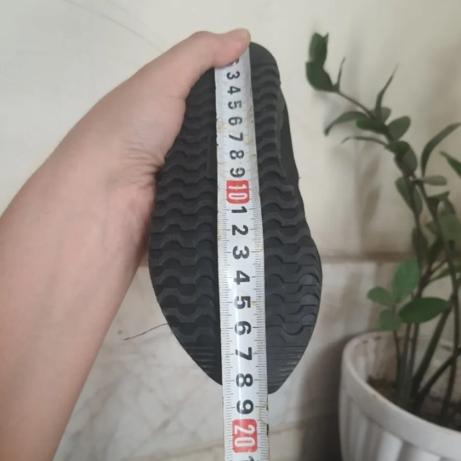 کفش بچه گانه