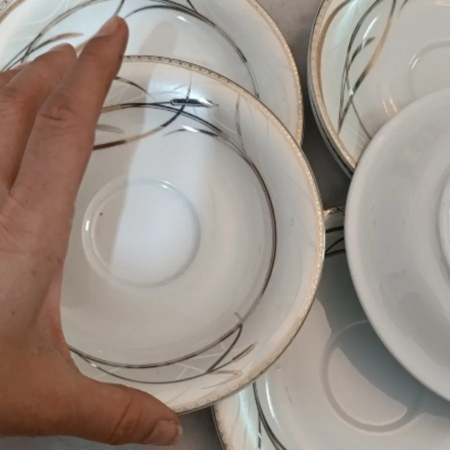 12بشقاب پیش دستی چینی توس