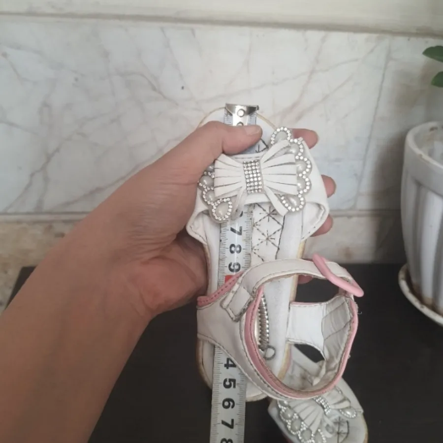 صندل دخترانه