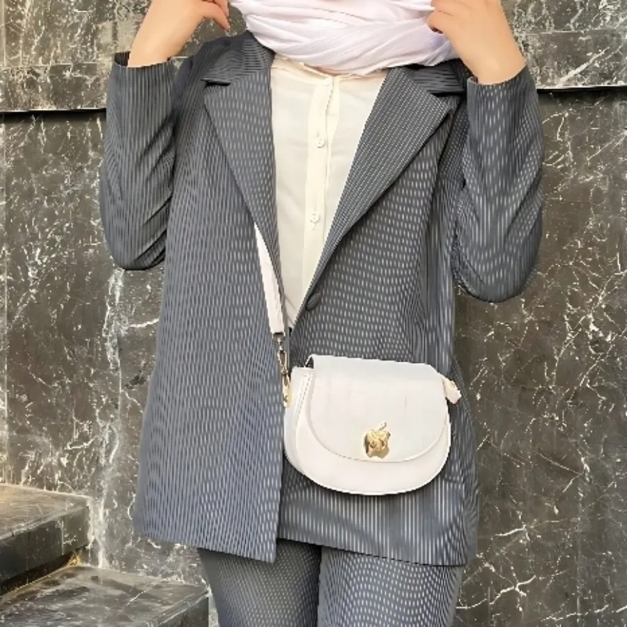 کت شلوار دیپلمات