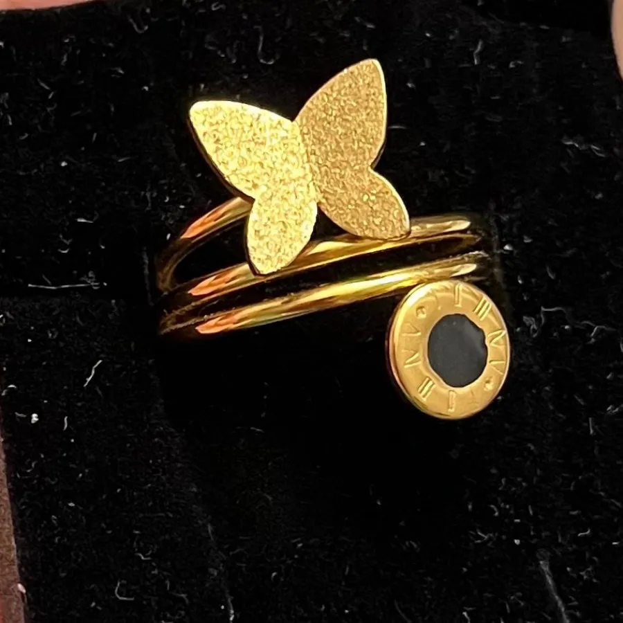 انگشتر پروانه ای کاملا نو