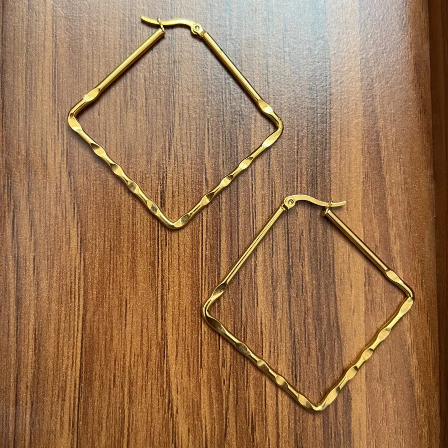 گوشواره مربع ترک کاملا نو