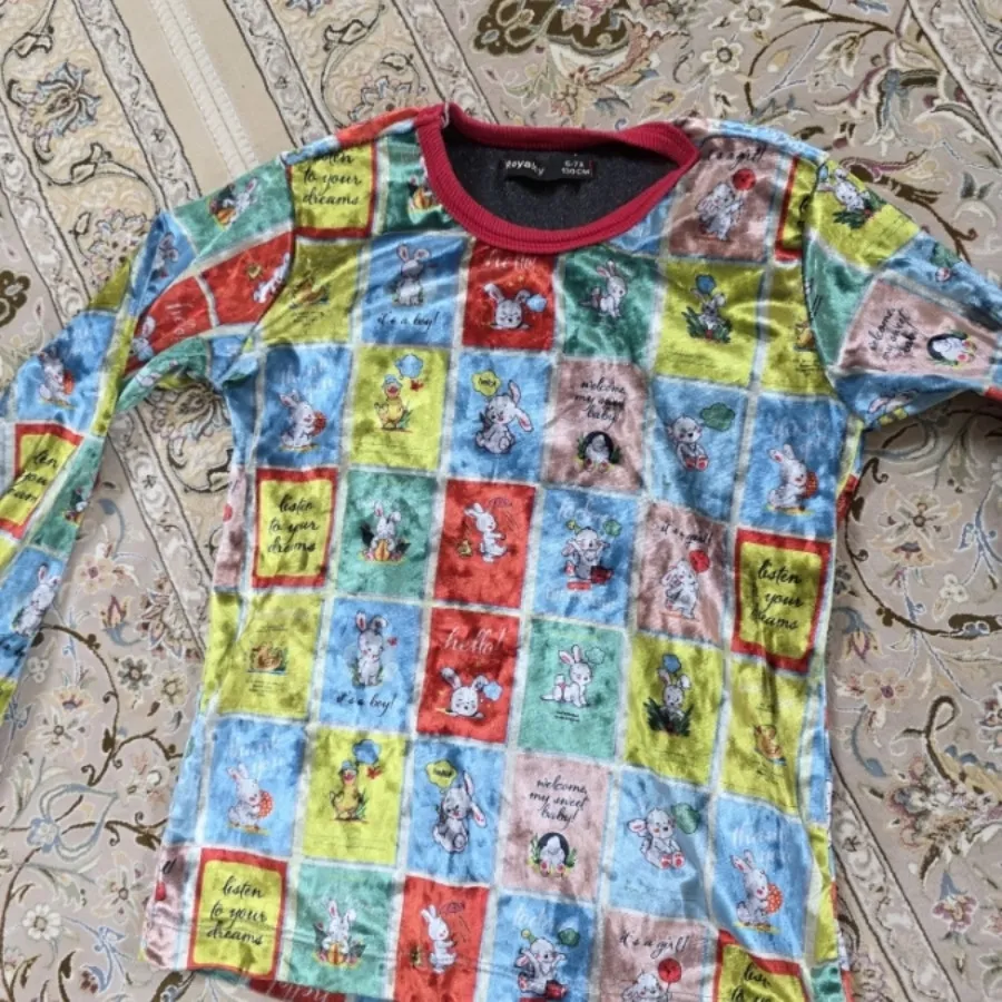 بلوز و شلوار بچگانه