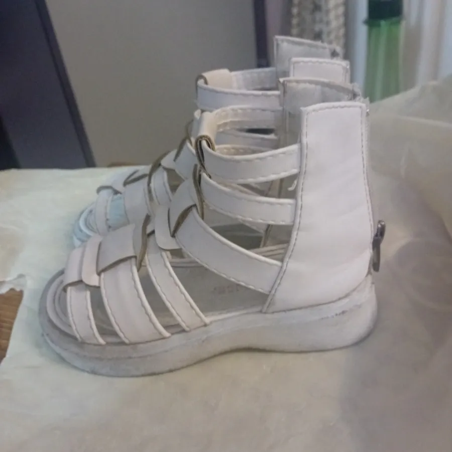 کفش دخترانه