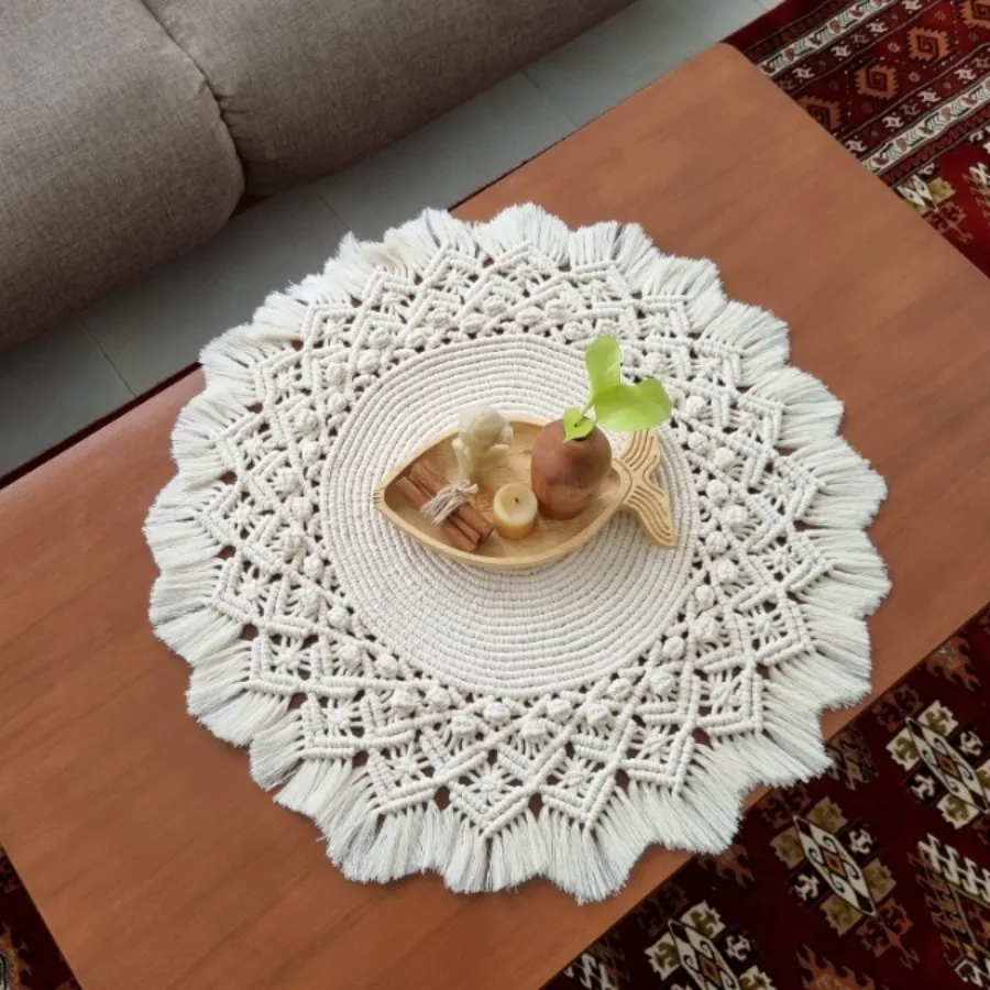 رانر گرد مکرومه
