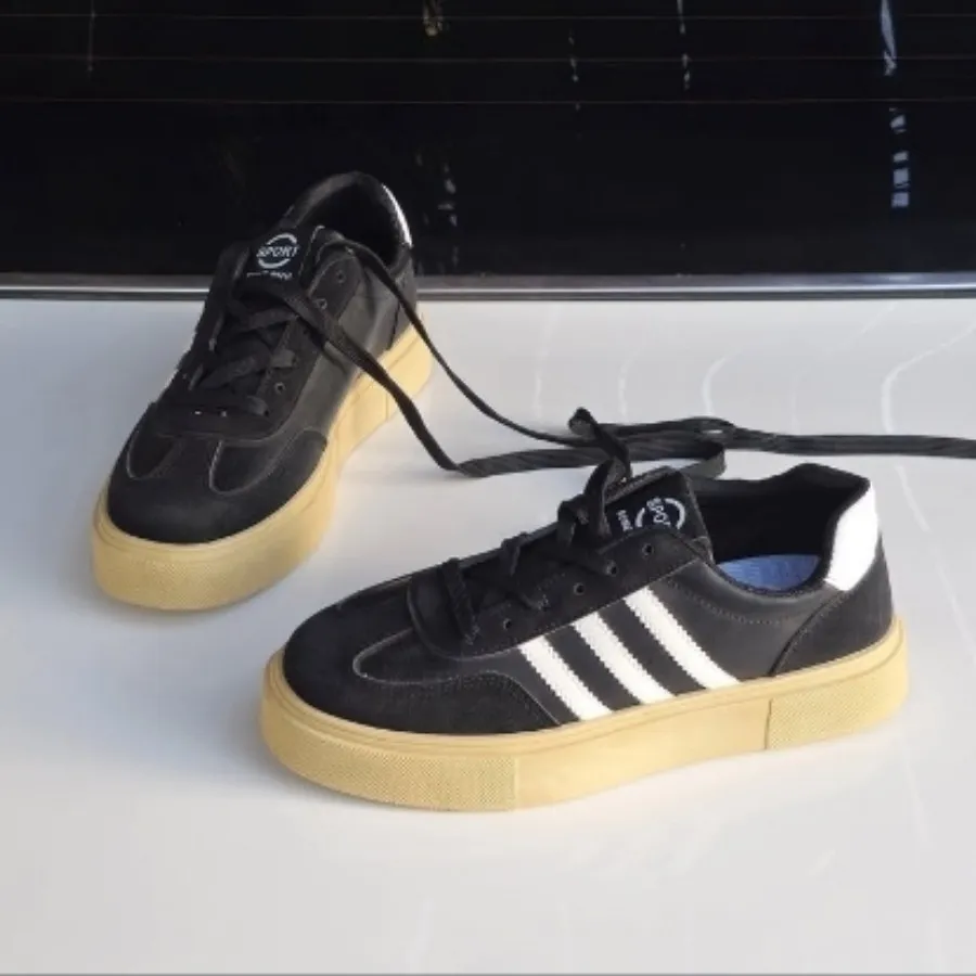 کتونی اسپرت