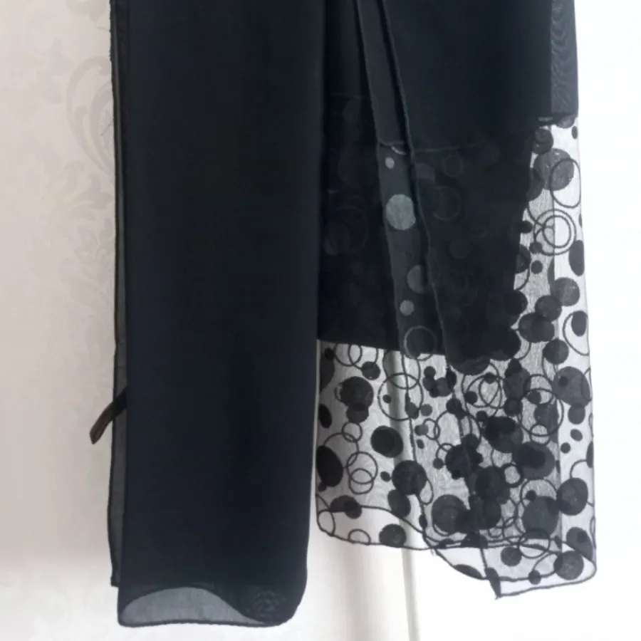 شال مشکی مجلسی