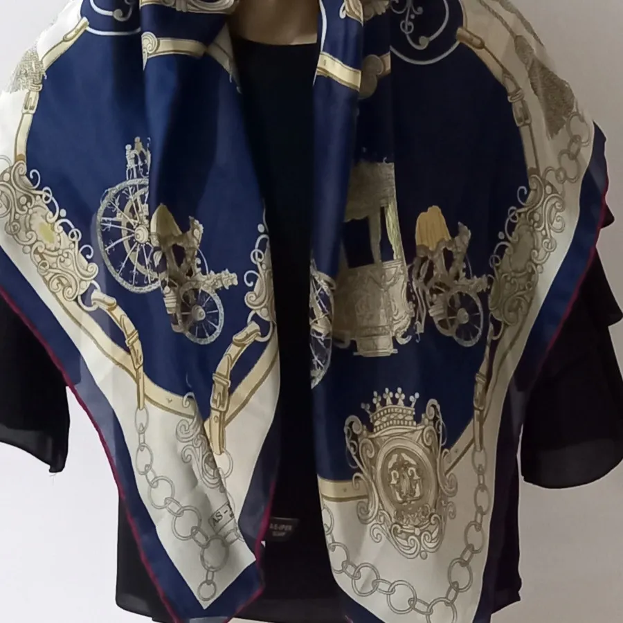 روسری مجلسی حریر