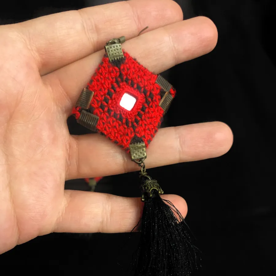 ست سوزندوزی آینه کار دست