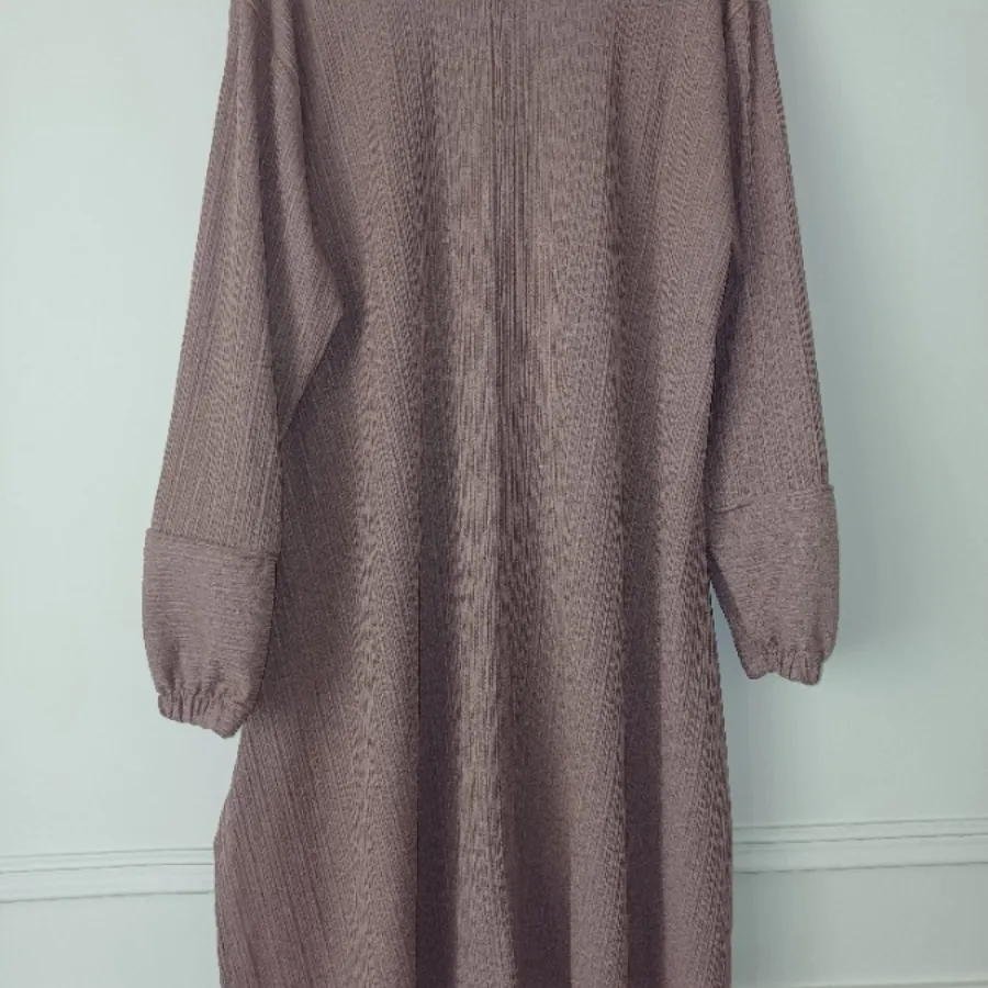 پیراهن یا مانتو