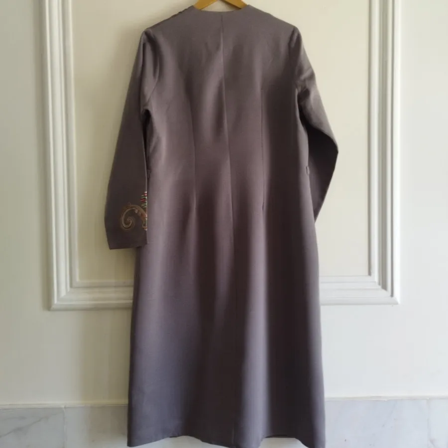 مانتو گلدوزی