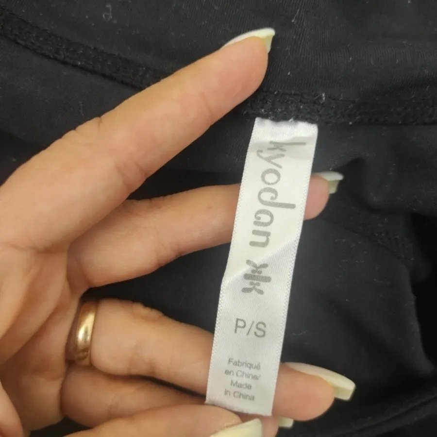 لگ و نیمتنه ورزشی