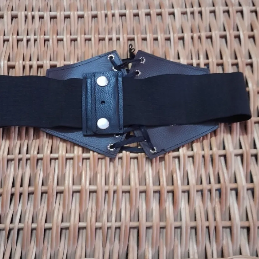 کمربند کرستی