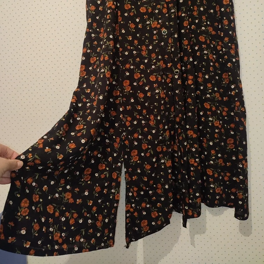 پیراهن گلدار