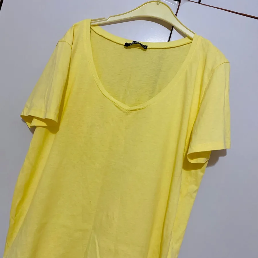 تیشرت زرد ترک