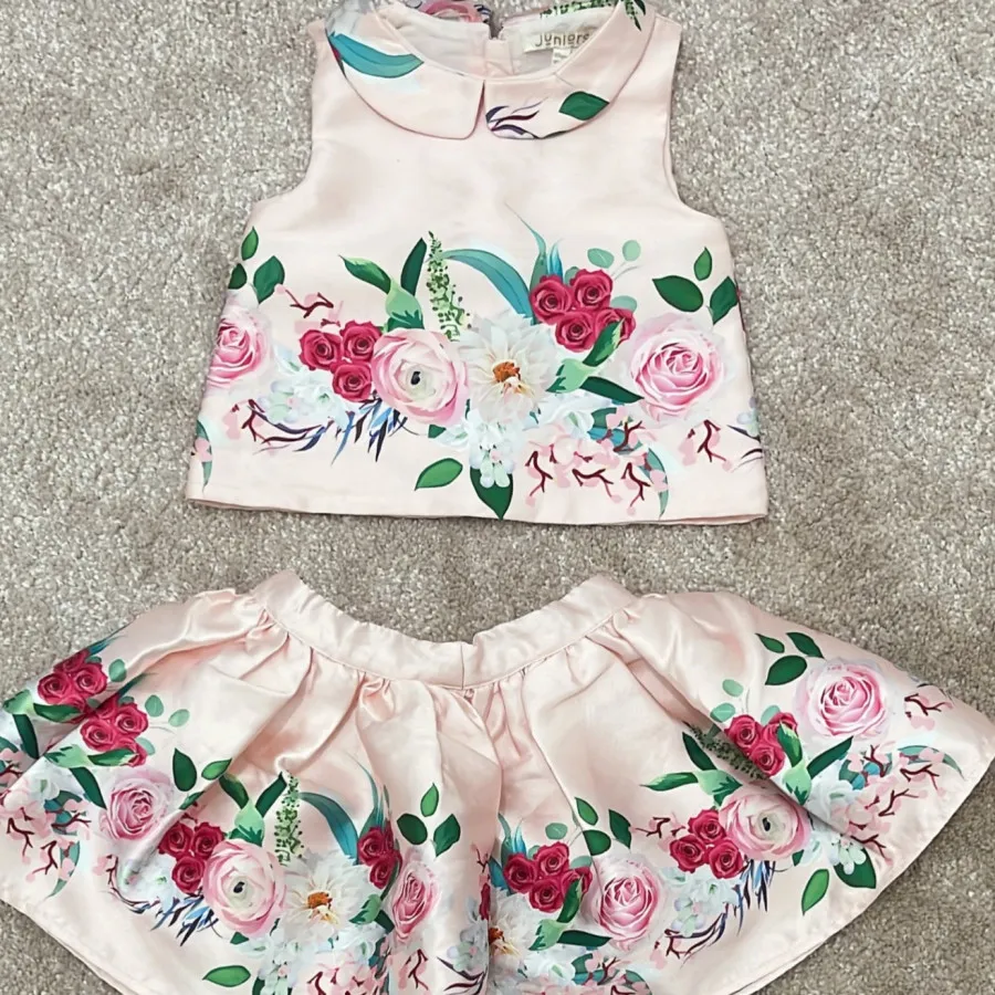 دامن بچگانه