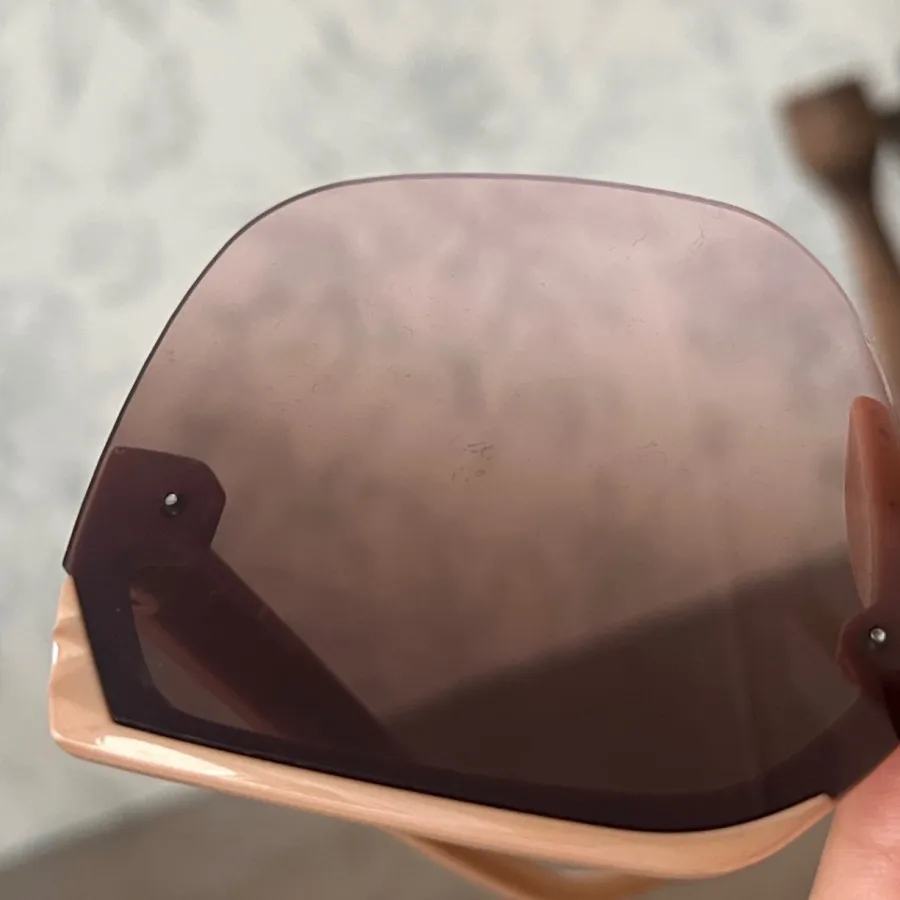 عینک آفتابی