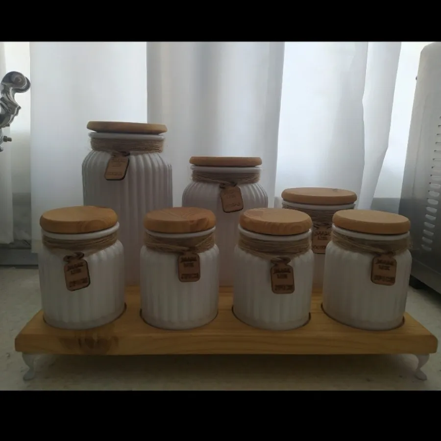 پا سماوری و جا ادویه ای