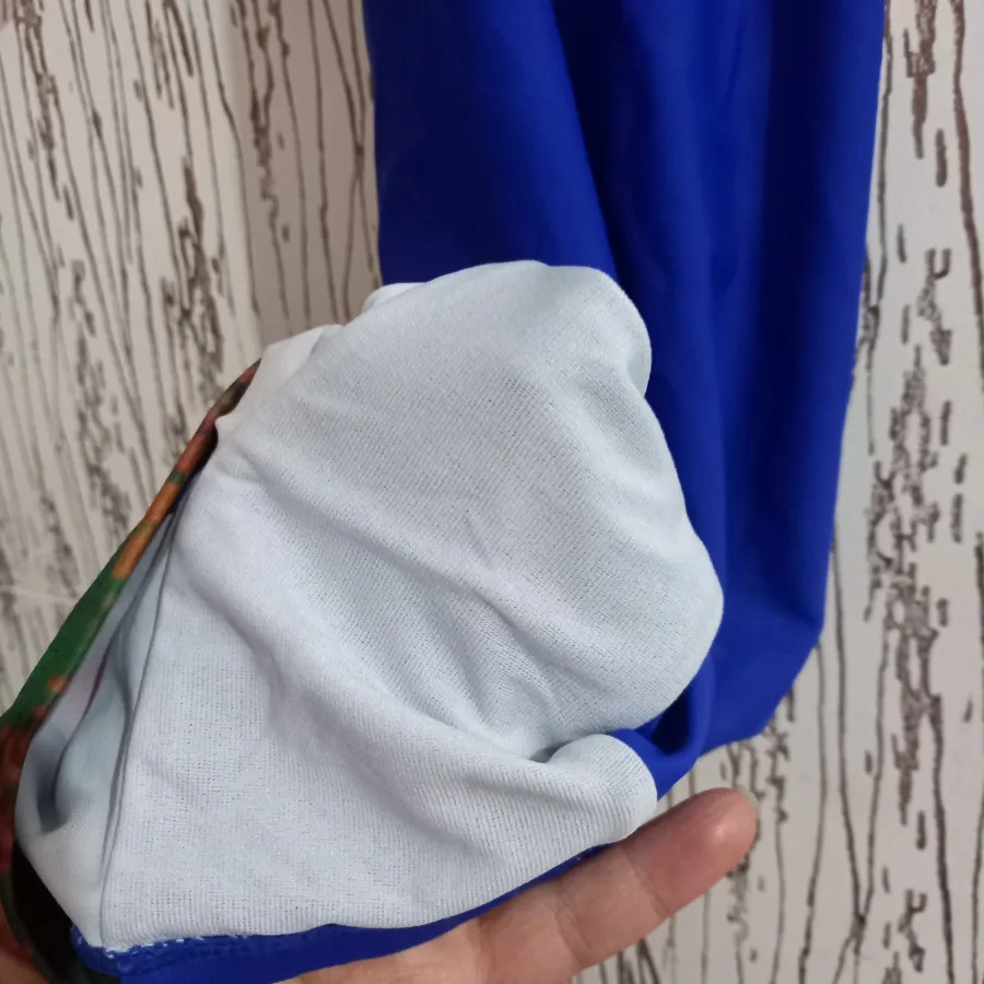 نومایو دخترانه شنا