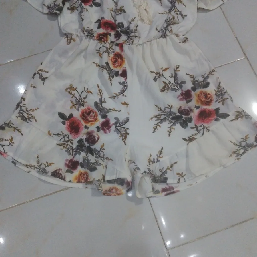 جامپسوت  کریشه