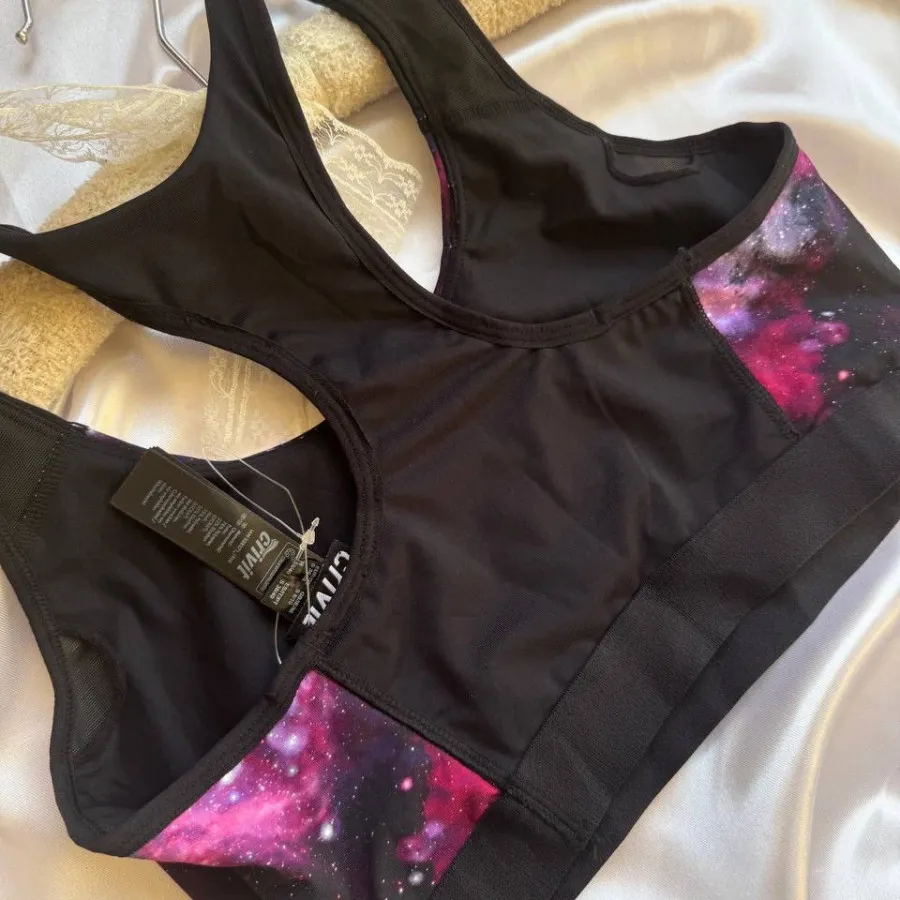 نیمتنه ورزشی