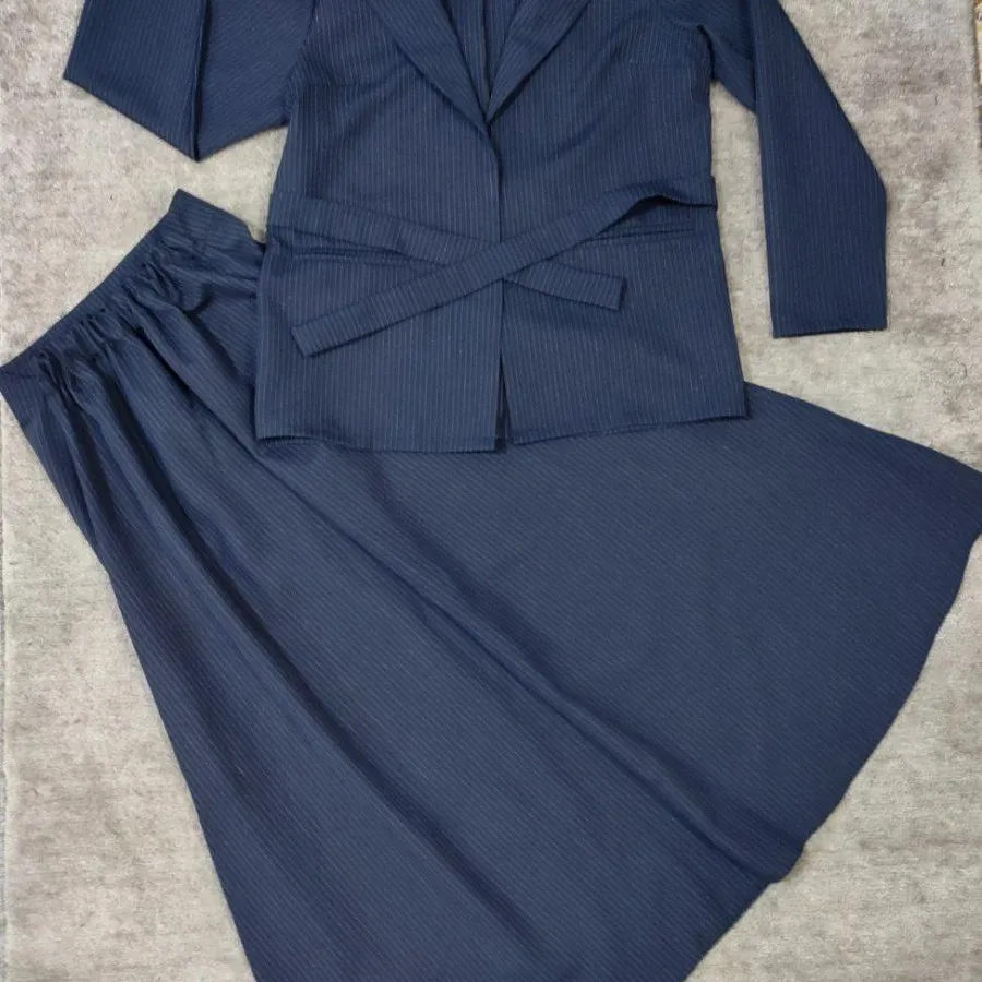 کت و دامن شیک