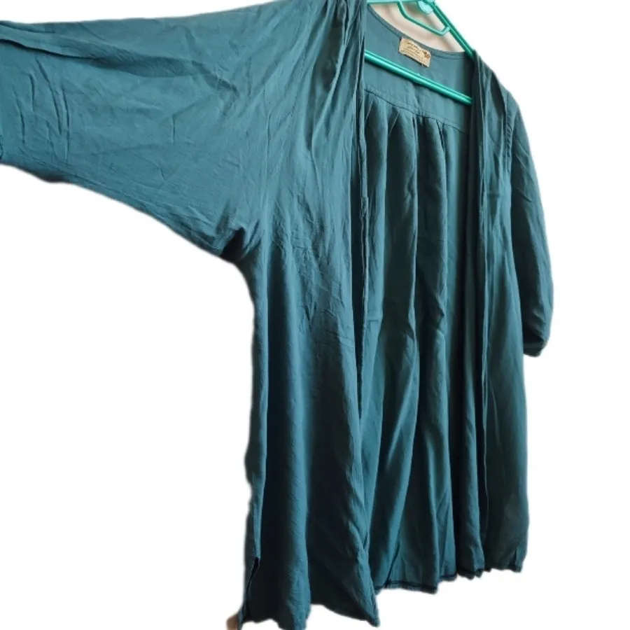 مانتو رویی نخی