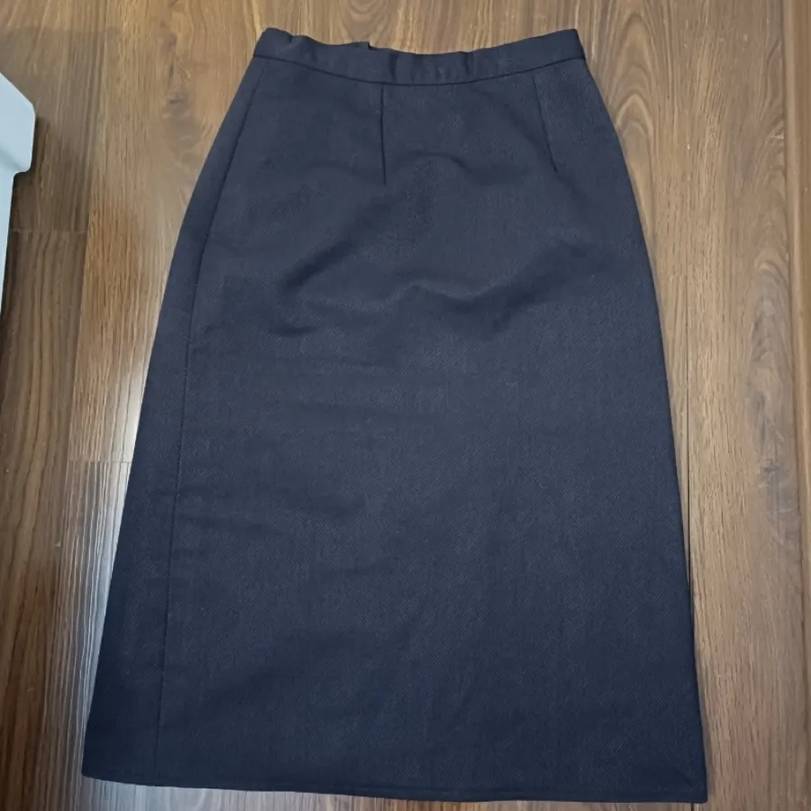 دامن آستردار