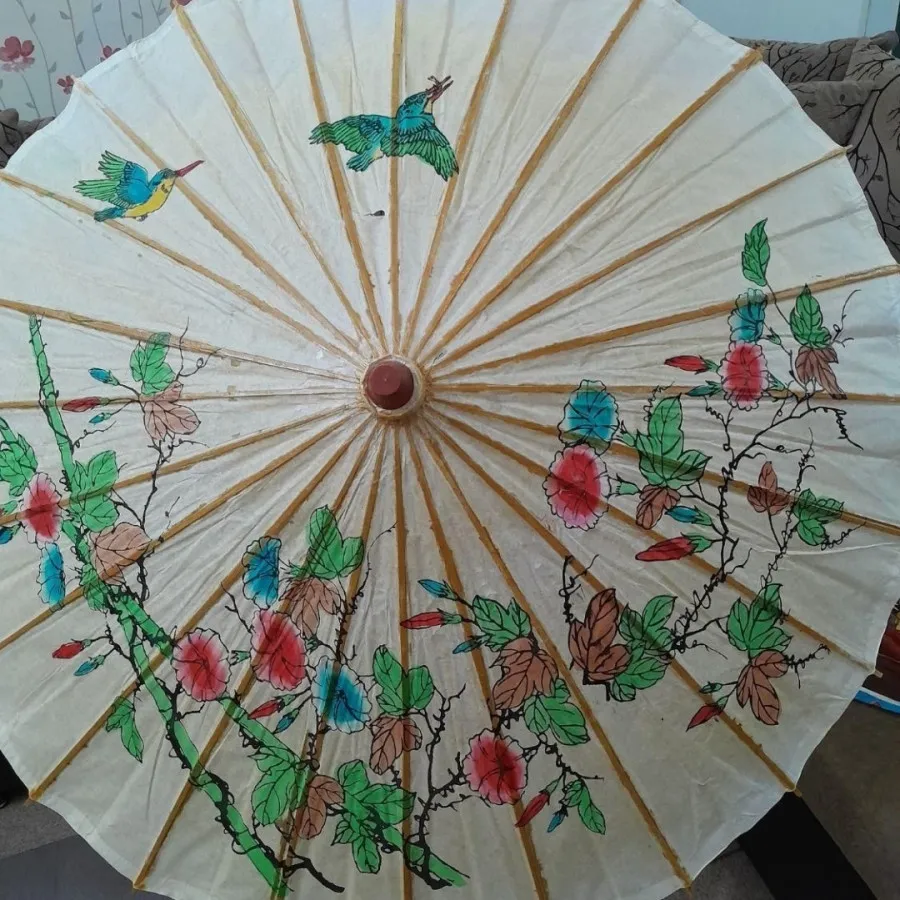 دکوری چتر کاغذی