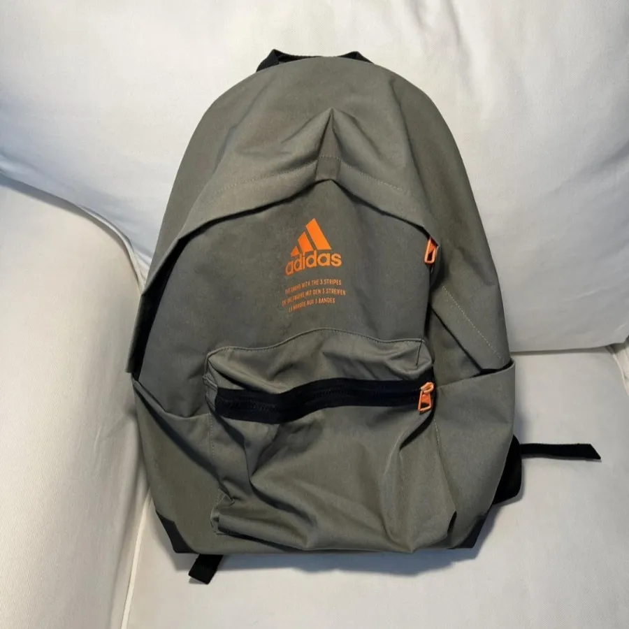 کوله‌ پشتی ادیداس