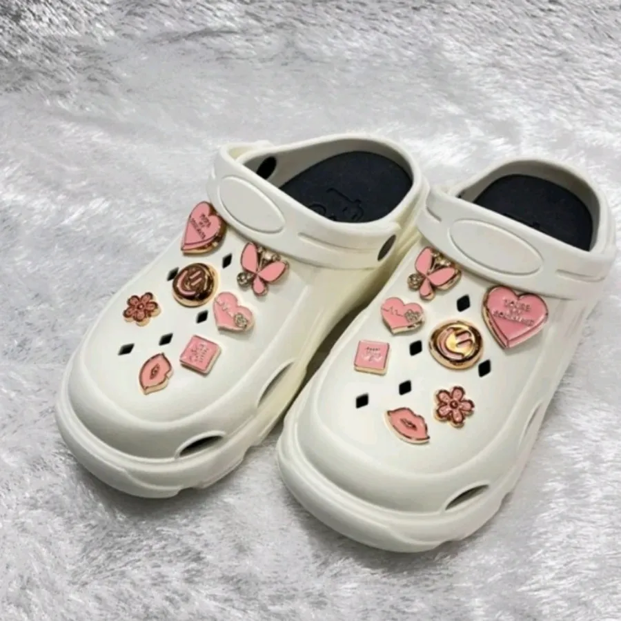 کراکس صندل زنانه سفید