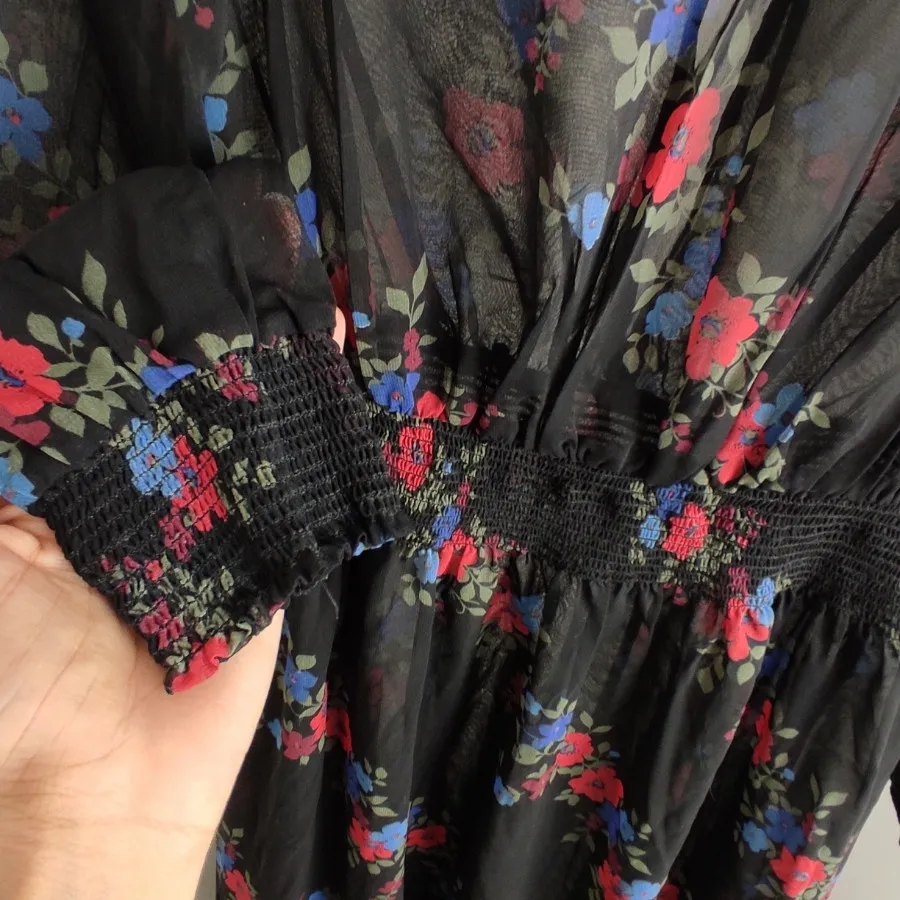 پیراهن زیبا