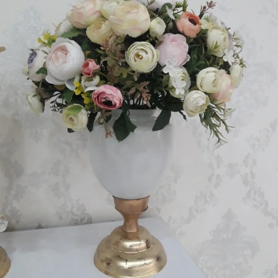 گلدان وشمعدان برنجی