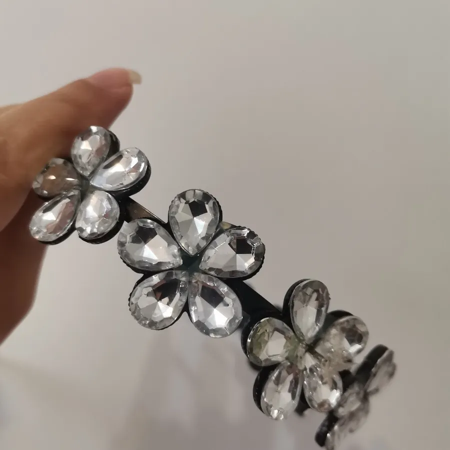 تل مشکی نگین درشت