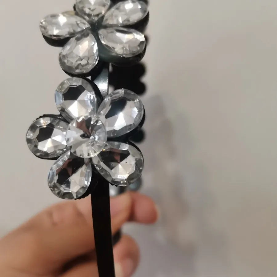 تل مشکی نگین درشت