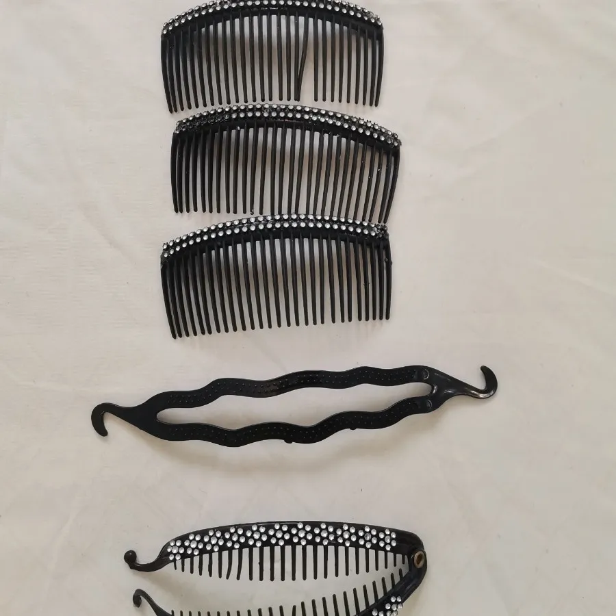 اکسسوری مو مشکی