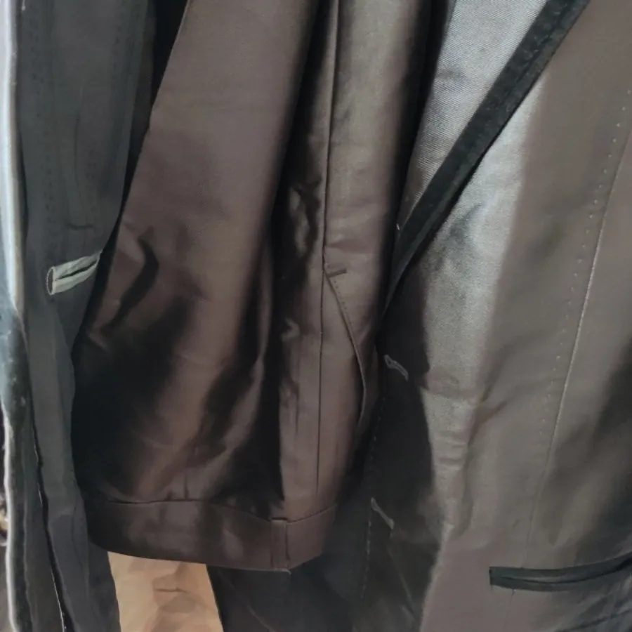 کت شلوار مردانه