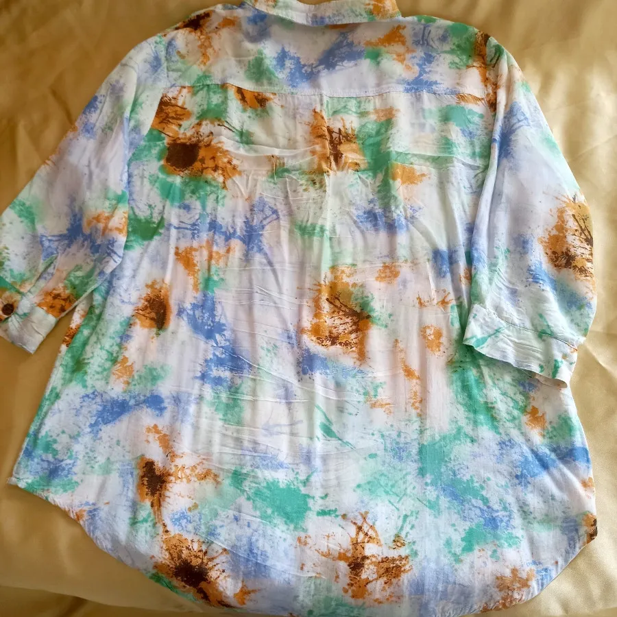 پیراهن یا مانتو کاملآ نخی