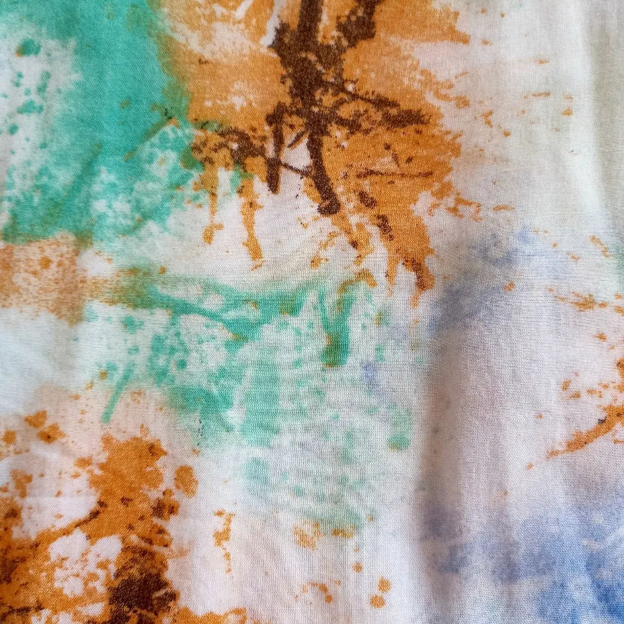 پیراهن یا مانتو کاملآ نخی