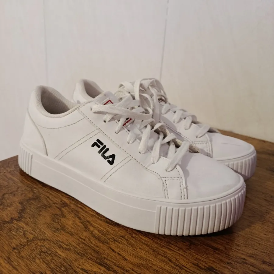 کفش اورجینال فیلا  ردموند