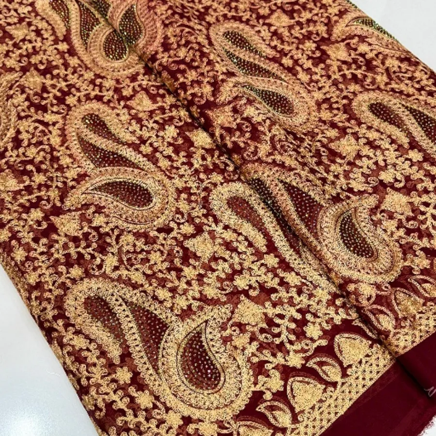 حریر سوزندوزی حاشیه دار