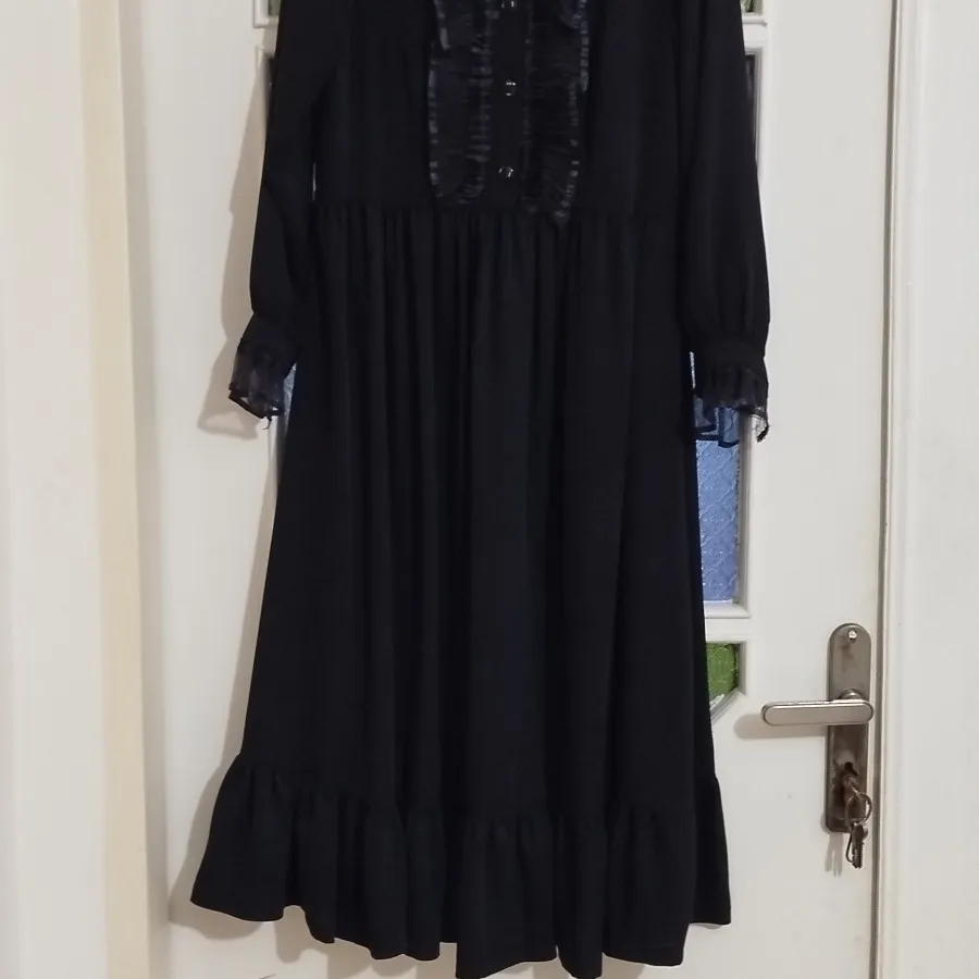 پیراهن مشکی