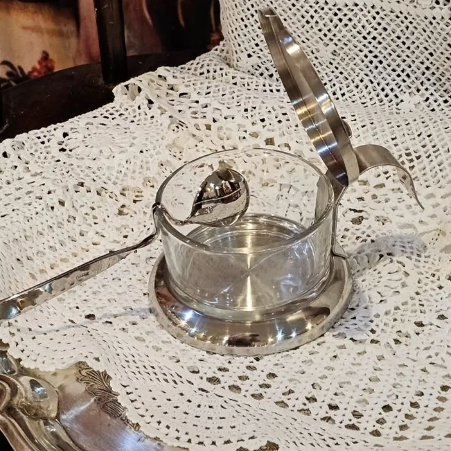 مربا خوری یا عسل خوری قدی