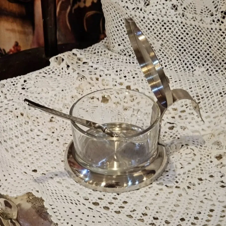 مربا خوری یا عسل خوری قدی