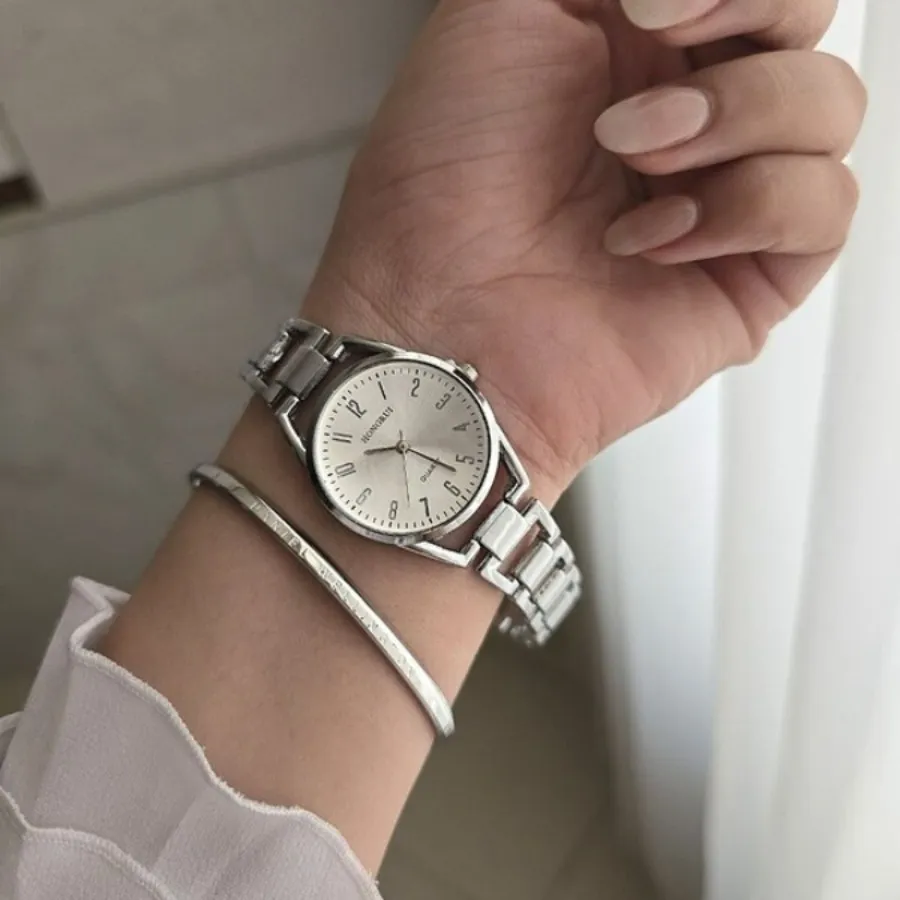 ساعت استیل وارداتی