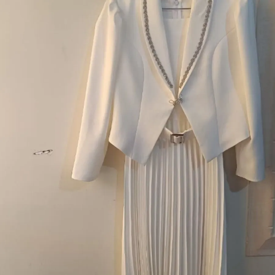 کت و سارافون