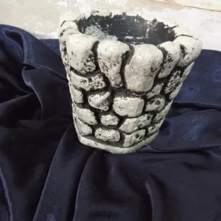 گلدون طرح سنگ