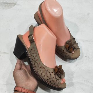 صندل چرم