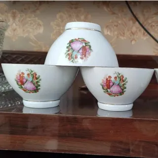 کاسه ماست دنسی